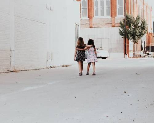 How to Build True Friendships